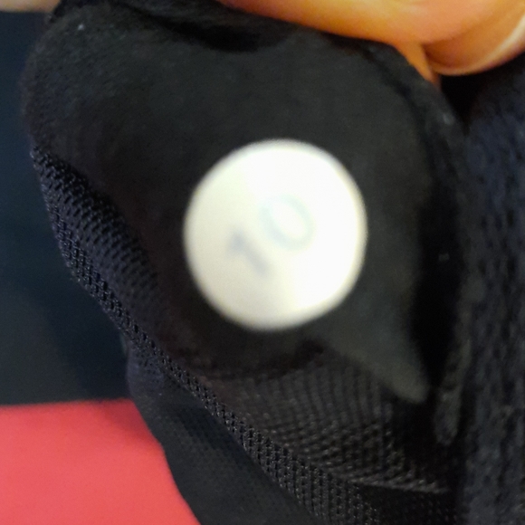 ❤️ 2 for $15 Lululemon black top - Picture 5 of 5